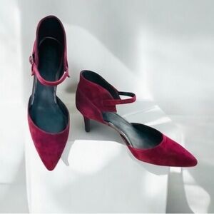 H By HALSTON Laurie Suede Merlot Heels Pumps Size 8 M